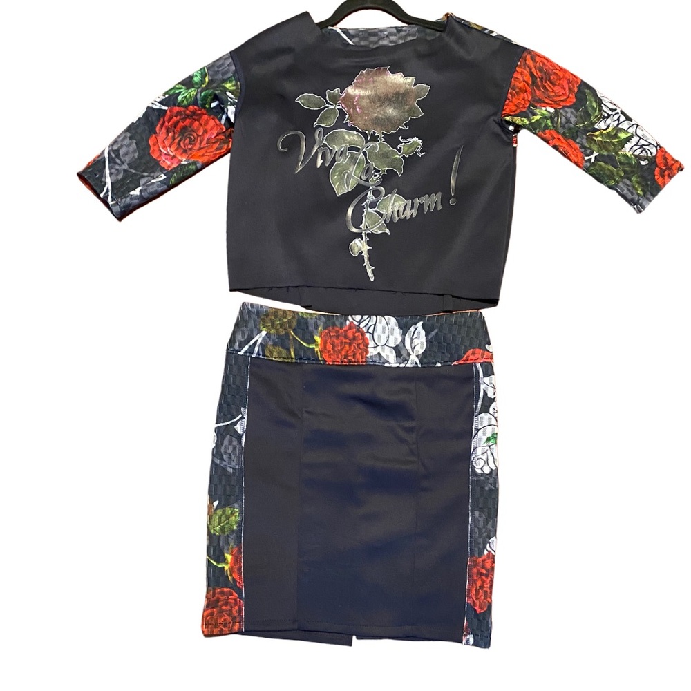 Viva La charm 2 piece top and skirt set size M